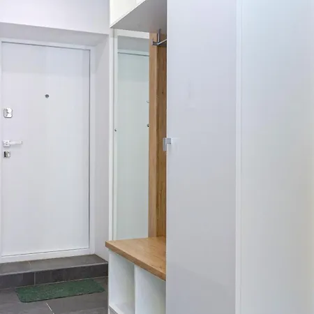Stariy Gorod Apartment *